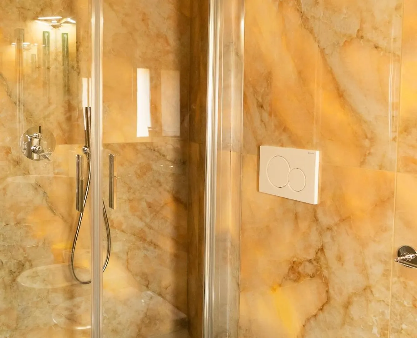 Affittacamere Gv Suite Collection - San Pietro Dome Roma Italia
