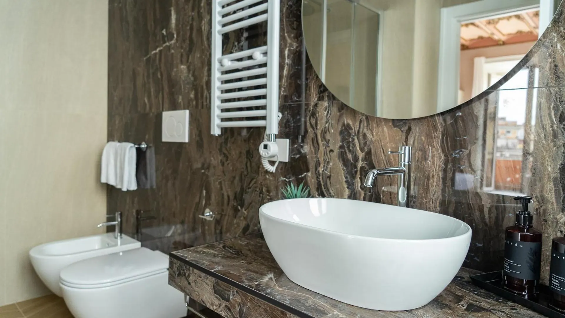 Gv Suite Collection - San Pietro Dome Roma 0*,