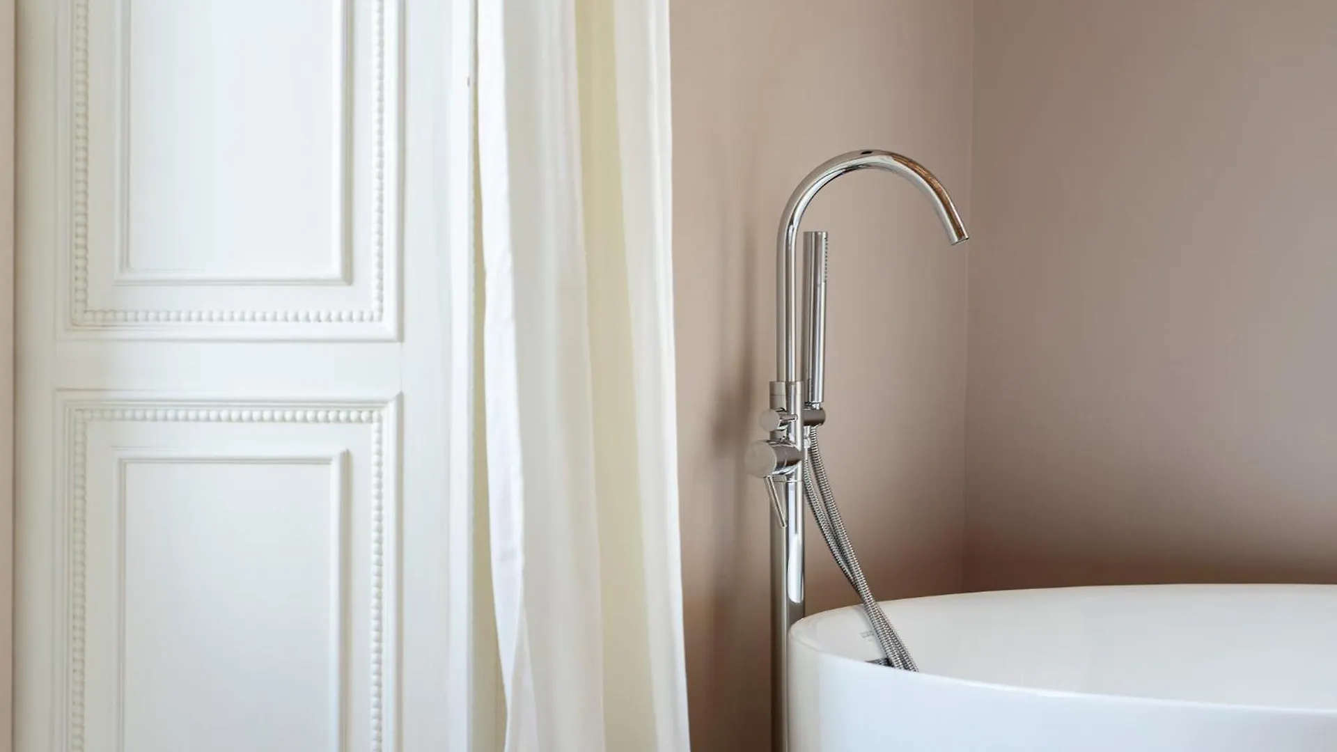 Gv Suite Collection - San Pietro Dome Roma 0*,  Italia